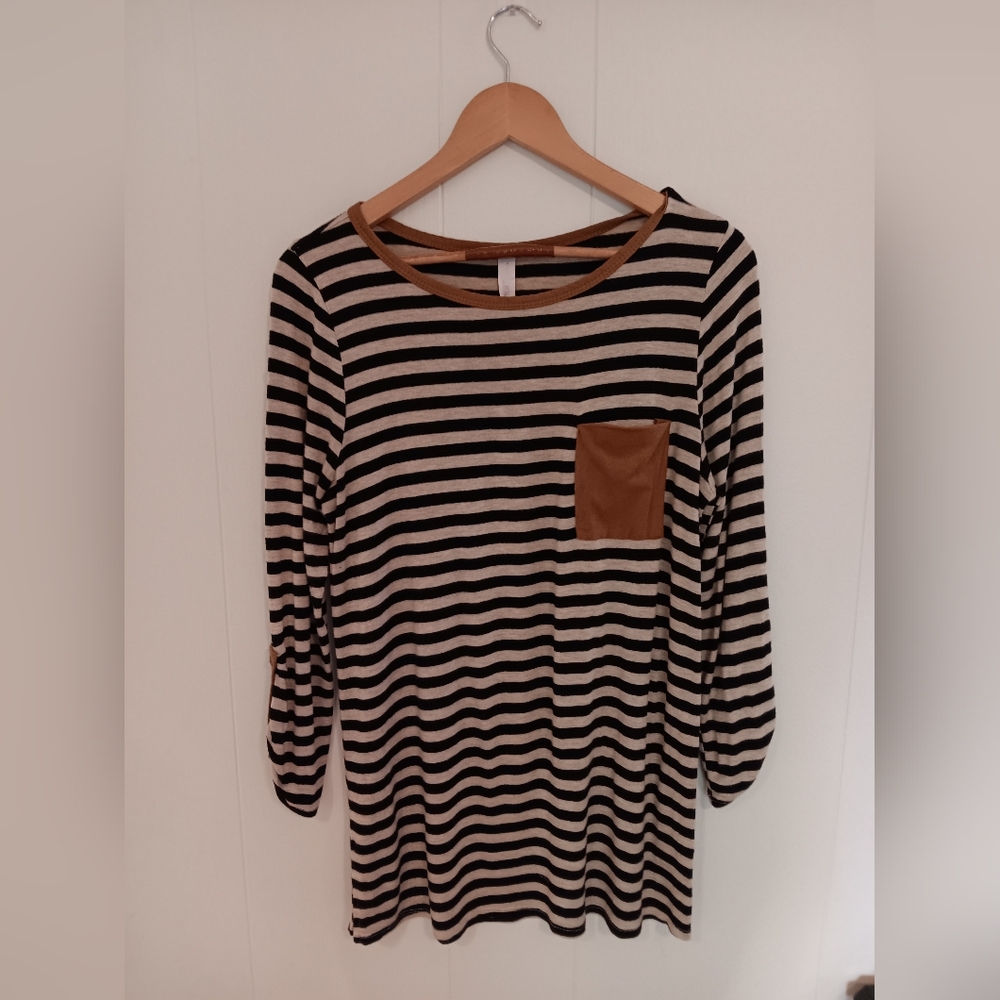 Striped Black and Tan Long Sleeve Pocket Top
